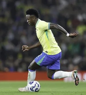 Imagem ilustrativa da imagem Vai pra cima! Confira escalação da Seleção Brasileira contra a França