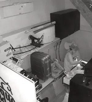 Imagem ilustrativa da imagem Vídeo: homem invade e furta loja na Pituba