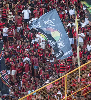 Imagem ilustrativa da imagem Vitória x Piauí: onde assistir ao vivo, escalações e mais informações