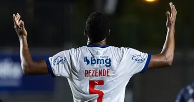 Imagem ilustrativa da imagem Bahia anuncia venda de Rezende para o futebol chinês