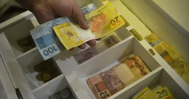 Imagem ilustrativa da imagem Bolsa Família sobe para R$ 691 em outubro; veja calendário