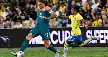Imagem ilustrativa da imagem Brasil faz jogo apático e empata no sufoco com a Austrália