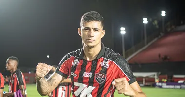 Imagem ilustrativa da imagem Camutanga reforça o Vitória na semifinal do Baianão