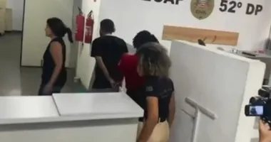 Imagem ilustrativa da imagem Cozinheiro baiano é preso por suspeita de estuprar adolescentes