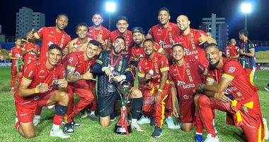 Imagem ilustrativa da imagem Do Intermunicipal à Copa do Brasil: caçula Porto faz história