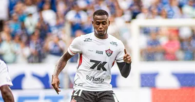 Imagem ilustrativa da imagem Dudu, do Vitória, fica fora da temporada por problema grave