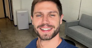 Imagem ilustrativa da imagem Ex-BBB Jonas Sulzbach sofre acidente de carro; saiba o estado de saúde