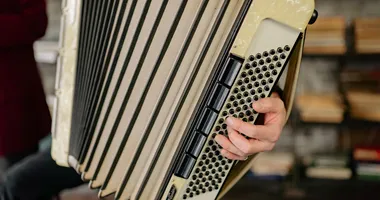 Imagem ilustrativa da imagem Famoso cantor de forró é preso por dívida de pensão alimentícia