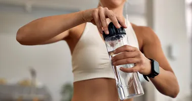 Imagem ilustrativa da imagem Garrafas de água devem ser higienizadas sempre e da forma correta