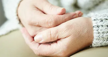 Imagem ilustrativa da imagem Idosa de 90 anos é vítima de estupro coletivo