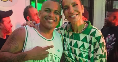 Imagem ilustrativa da imagem Ivete Sangalo surge em bar nos Barris e faz a alegria da galera