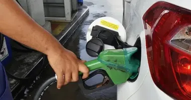 Imagem ilustrativa da imagem Jerônimo se junta a Lula para reduzir preço do diesel