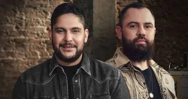 Imagem ilustrativa da imagem Jorge & Mateus são condenadopor agressão e cárcere contra maquiadores