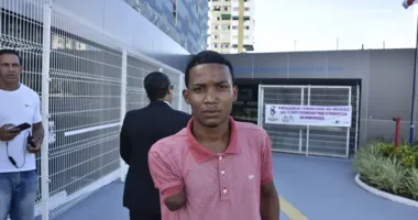 Imagem ilustrativa da imagem Jovem que perdeu braço em Cajazeiras diz viver de ‘bicos’