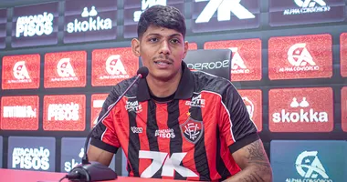 Imagem ilustrativa da imagem Jovem volante chega ao Vitória e expõe desejo: "Ser comprado"