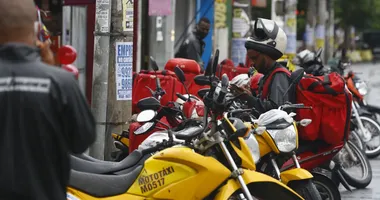 Imagem ilustrativa da imagem Lei irá multar quem agredir motoboys e entregadores em Salvador
