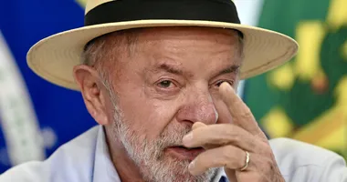 Imagem ilustrativa da imagem Lula troca debate da Globo por entrevista em podcast no Youtube