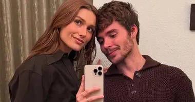 Imagem ilustrativa da imagem Marido de Sasha comenta sobre sexo em avião