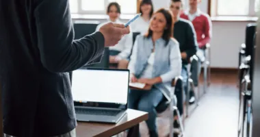 Imagem ilustrativa da imagem Partiu Estágio abre mais de 5 mil vagas para universitários na Bahia