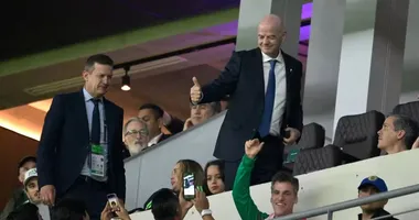 Imagem ilustrativa da imagem Presidente da Fifa garante Irã na Copa e mantém jogos nos EUA