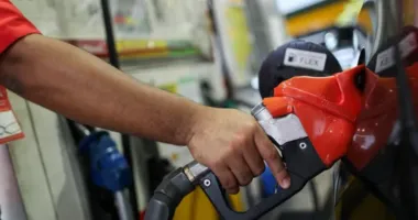 Imagem ilustrativa da imagem Quase R$ 8: gasolina dispara em Salvador; veja valores