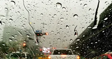 Imagem ilustrativa da imagem Região da Bahia deve sofrer com chuva forte; confira