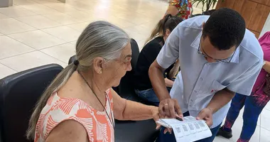 Imagem ilustrativa da imagem SAC realiza mutirão do novo RG para idosos na Bahia