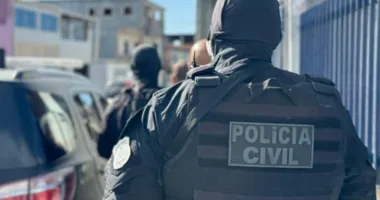 Imagem ilustrativa da imagem Sequestro em shopping teria sido planejado por casal; homem está preso