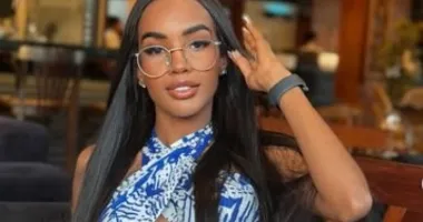 Imagem ilustrativa da imagem Solteira, Lais Santiago chama atenção ao postar foto de biquíni