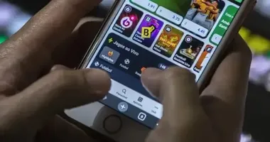 Imagem ilustrativa da imagem SUS passa a atender, de forma online, viciados em bets