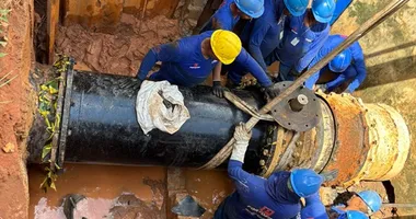 Imagem ilustrativa da imagem Vazamento em adutora deixa municípios e ilhas de Salvador sem água