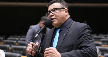 Imagem ilustrativa da imagem Vídeo: deputado federal se envolve em confusão com garota de programa