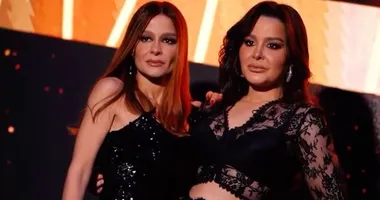 Imagem ilustrativa da imagem Vídeo: Maiara e Maraisa se estranham durante entrevista