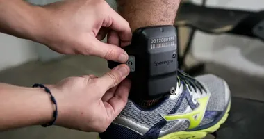 Imagem ilustrativa da imagem Violência contra a mulher: agressores usarão tornozeleira eletrônica