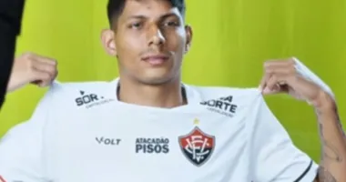 Imagem ilustrativa da imagem Vitória acerta contratação do volante Zé Vitor por empréstimo