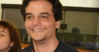 Imagem ilustrativa da imagem Vitória homenageia Wagner Moura antes de partida do Brasileirão