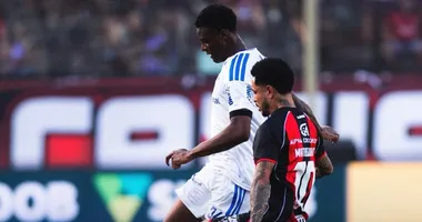 Imagem ilustrativa da imagem Vitória sai na frente, mas leva virada do Cruzeiro no Barradão