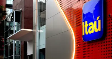 Imagem ilustrativa da imagem Vixe! App do Itaú deixa clientes na mão nesta quinta; entenda