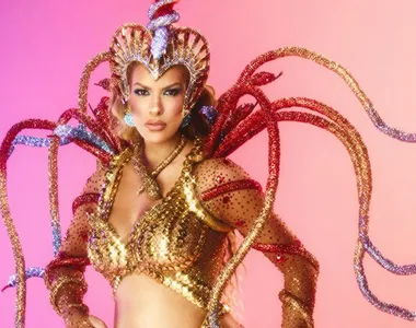 Lore Improta foi musa da Viradouro