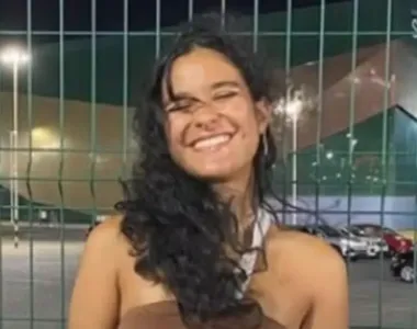 Alice morreu logo após ser atropelada