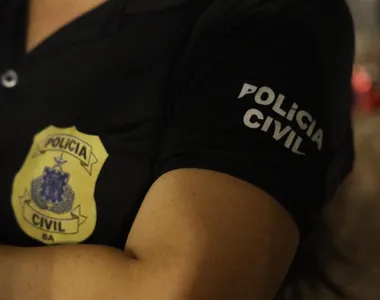 Policial civil foi agredido por folião