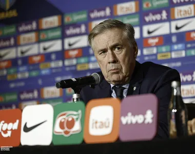 Ancelotti convocou Hugo Souza pro lugar de Alisson