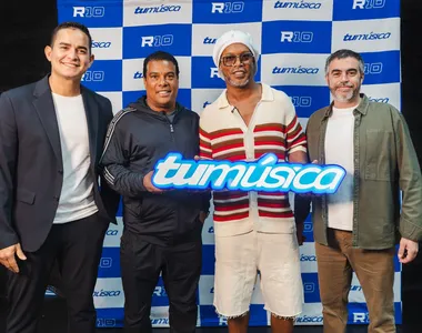 O baiano Allan Jesus, Roberto de Assis, Ronaldinho Gaúcho e Roni Maltz Bin