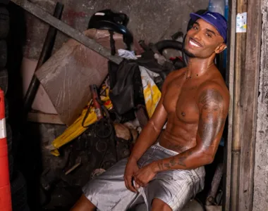 Bailarino Lucas Souza afirmou que o participante teria dado em cima dele