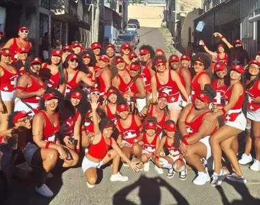 Bloco reúne mulheres da periferia para celebrar cultura, lazer e pertencimento