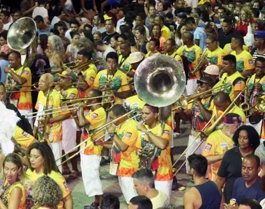 Bloco Os Coroas Lindos