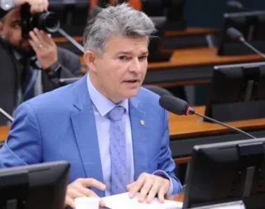 José Medeiros brincou sobre a alienação dos seus próprios eleitores