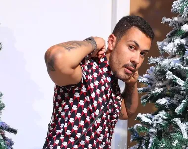 Carlinhos Maia foi vaiado durante o Carnaval de Recife