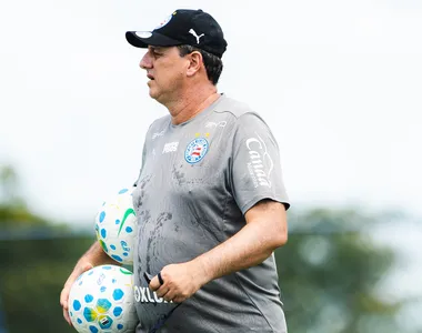 Rogério Ceni vai desfalcar o Bahia contra o Flamengo
