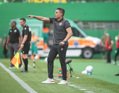 Vitória arranca empate da Chapecoense